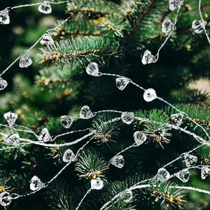 Ramas de Pino Navideñas con Perlas, Ramas de Navidad para Coronas, Guirnaldas, Manualidades y Decoración del Hogar - Product Image 3