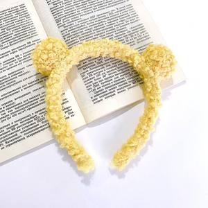 إكسسوارات شعر لطيفة النسخة الكورية ، عصابة رأس كارتونية بسيطة للفتيات ، عصابة رأس لطيفة على شكل رأس الدب - Product Image 2