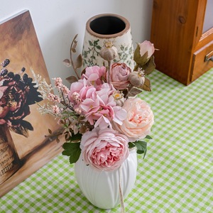 Ramo de Rosas Artificiales de Tela Tejida de Plástico para Decoración del Hogar y Accesorios de Boda CF02039 - Product Image 1