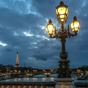 גן חיצוני מותאם אישית גן קישוט עיצוב חדש בסגנון אירופאי יצוק ברזל וינטאג 'עמודי מנורת רחוב - Product Image 6