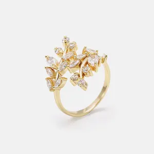 Iviapro Hot Koop Blad Ring Mode 18K Gouden Sieraden Messing Wit Cz Leaf Ring