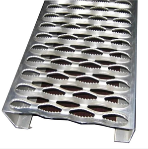 Panneau de caillebotis de sécurité robuste à 3 diamants/panneau de caillebotis en <span class=keywords><strong>acier</strong></span> métallique de sécurité pour escalier/<span class=keywords><strong>plaque</strong></span> antidérapante et panneau de caillebotis de sécurité en <span class=keywords><strong>acier</strong></span> - Product Image 4