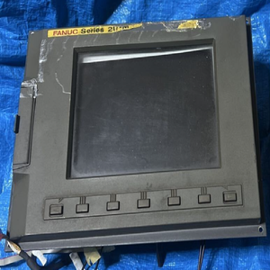 Contrôleur A02B-0247-B536 210i-<span class=keywords><strong>MA</strong></span> neuf, livraison gratuite aux États-Unis, pas de taxe, ne sait pas s'il est cassé, pour PLC, livraison rapide - Product Image 1