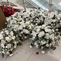Fournitures de fête, roses rouges artificielles, fausses pivoines, boules de fleurs roses, supports pour boules de fleurs, décorations de centre de table pour événements