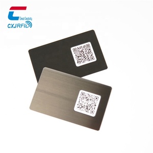 Carte numérique en métal NFC personnalisée Carte à puce NFC de la taille d'un portefeuille à <span class=keywords><strong>code</strong></span> <span class=keywords><strong>QR</strong></span> pour un <span class=keywords><strong>contact</strong></span> instantané - Product Image 5