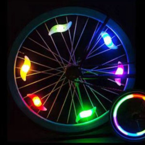Lumières de roue de vélo TAIKOO, lumières en forme de feuille pour VTT, lumières de roue colorées, accessoires de cyclisme - Product Image 2