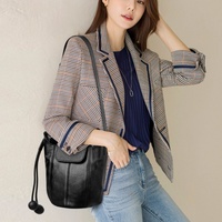 Nouvel Arrivage 2026 – Sac Seau Structuré en Cuir de Vachette de Luxe avec Cordon de Serrage pour Femme – Sac à Bandoulière Polyvalent pour Usage Quotidien