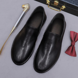 Nouvelles Bottes Chukka en Cuir Imperméable pour Hommes - Style Décontracté à Semelle Épaisse, Faite à la Main, Rehaussante - Product Image 4