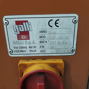 4-Wheel Rand Polijstmachine Voor Lederen Riemen Maken Van Hoge Precisie <span class=keywords><strong>Finisher</strong></span> Voor Schoenmaken - Product Image 5