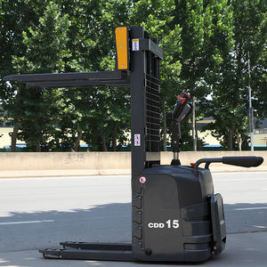 Fábrica Venda Quente 1.5ton 2ton Walkie Empilhador Elétrico Pequeno Empilhador Manual Empilhador para Venda - Product Image 5