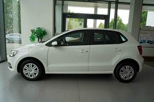 Autos Usados Volkswagen Polo 2018 1.5L 6AT Conducción Segura Hatchback Euro V LHD Inyección Natural Bajo Consumo 59000 km de Autonomía - Product Image 3