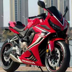 Moteur 4 cylindres en ligne <span class=keywords><strong>Honda</strong></span> CBR650 Supersport 649cc, puissance fluide, motos à essence - Product Image 1
