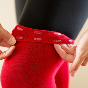 하이 탑 블랙 화이트 스트라이프 요가 양말 고밀도 니트 양말 여성 긴 튜브 무릎 요가 필라테스 그립 양말 - Product Image 5