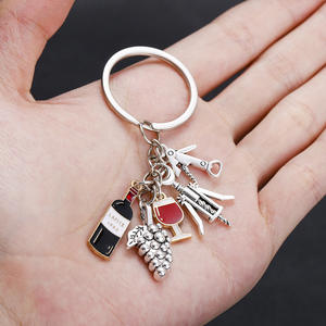 <span class=keywords><strong>Amazon</strong></span> transfrontalier pour 1 tendance européenne et américaine personnalisée <span class=keywords><strong>porte</strong></span>-clés vin de raisin à l'huile pendentif bijoux pour hommes et femmes - Product Image 3