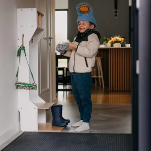 202510 enfants vêtements d'extérieur armoire en bois porte-vêtements cadre en bois support enfant en bas âge garde-robe enfants meubles enfant en bas âge commode - Product Image 3
