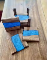 Ensemble de sous-verres en résine de bois de cèdre de conception moderne de haute qualité