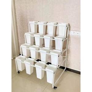 Moderner, luxuriöser, bodenstehender Blumenständer aus Eisen mit Rollen und Metalleimer-Ablage für die Innenausstellung - Product Image 6