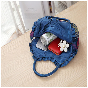PLAYMAX Bolso de Mano Clásico y Elegante para Mujer, Color Sólido, con Correa de Cadena Magnética y Encaje, Forro de Poliéster, 1L - Product Image 5