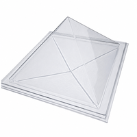 Dôme de puits de lumière en polycarbonate gaufré thermoformé en forme de pyramide carrée pour l'éclairage naturel des toits de bâtiments
