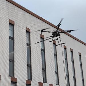 JIUSI D15R Dron de Limpieza a Presión para Edificios, Solución Inteligente de Nivel Experto para Limpieza de Paneles Solares, Fachadas y Ventanas - Product Image 5