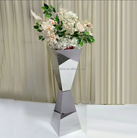 Vente en gros de socles en or, argent et acier inoxydable, supports à fleurs, accessoires de décoration de table, centres de table pour mariage