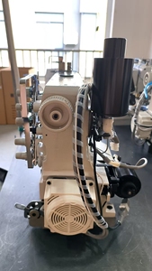 DT Máy Cắt Cạnh Trái Ổ Đĩa Trực Tiếp 600-35BB/<span class=keywords><strong>EUT</strong></span>/DD Máy May Khóa Liên Động Công Nghiệp Tốc Độ Cao Cho Giường Xi Lanh - Product Image 2