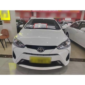 Auto usado en stock, <span class=keywords><strong>Yaris</strong></span> L <span class=keywords><strong>2022</strong></span>, gasolina, <span class=keywords><strong>1.5</strong></span>, tracción delantera, 5 velocidades - Product Image 1
