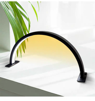 Lampe de bureau LED en forme de croissant, lampe de travail demi-lune pour les maquilleurs professionnels, les tâches de précision en studio