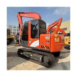 Excavatrice d'occasion Hitachi ZX70 de bonne qualité Excavatrice hydraulique d'origine du Japon de 7 tonnes sur chenilles en Offre Spéciale - Product Image 1