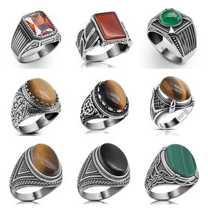 خاتم رجالي بتصميم كلاسيكي مصنوع يدوياً من الفضة الإسترليني عيار 925، خاتم أنيق ومميز بحجر كبير من العقيق الطبيعي أو المالاكيت أو عين النمر - Product Image 2