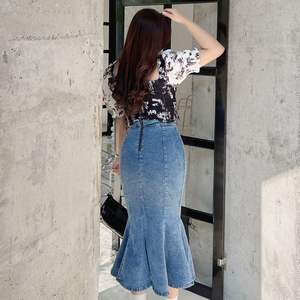 Falda vaquera de talla grande para mujer, cintura alta, elástica, con abertura de cola de pez, color liso, estilo trompeta sirena N8313 - Product Image 2