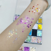 Boîte de boue scintillante à base d'huile, 24 couleurs, gel corporel à paillettes épaisses mélangées, peinture visage longue durée pour scène et cosplay