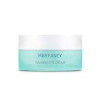 Échantillon gratuit faible en quantité minimale de commande blanchissant crémeux exfoliant nettoyant visage lotion pour le corps unisexe adultes crème éclaircissante pour la peau noire