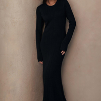 Nouveau design de gros Robe longue élégante en tricot côtelé à manches longues et col rond de couleur pure pour femmes