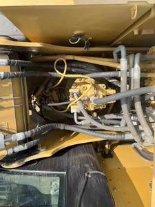 Hot <b>Sale</b> Used Caterpillar 320D2 Crawler Excavator 20 Ton Operating <b>Weight</b> with Core Components Engine and Pump - Product Image 5