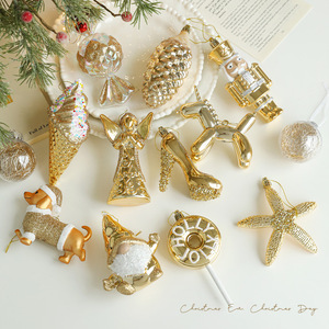 Nouveaux pendentifs en plastique pailleté couleur or, pendentifs <span class=keywords><strong>de</strong></span> dessins animés, décorations suspendues pour arbre <span class=keywords><strong>de</strong></span> Noël et fenêtre - Product Image 3