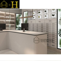 Magasin de produits médicaux Design d'intérieur Magasin de détail Pharmacie Fournisseur d'installateur Magasin de détail Affichage Idées de décoration Conception de magasin de pharmacie