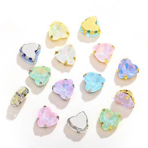 Adornos de cristal con forma de corazón, con cuatro puntas, tipo diamante de imitación, con reverso plano, para bricolaje, accesorios de joyería, para decoración de uñas y prendas de vestir. - Product Image 5