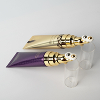 Tubes sur mesure avec applicateur métallique Récipient de lotion douce pour crème pour les yeux Lotion pour le visage Ball Roller Massage Abl Squeeze Tube