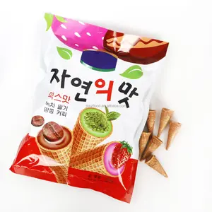 Pabrik Penjualan Langsung Label Pribadi Kustom Makanan Ringan Korea Strawberry Coklat Putih Diisi Kerucut Es Krim