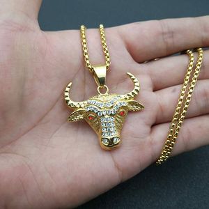 Collier pendentif Tête de Taureau Hip Hop en Acier Inoxydable Plaqué Or avec Sertissage Pavé, Bijou de Fête pour Homme, Design Zodiaque Animal - Product Image 5