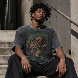 T-shirt surdimensionné personnalisé avec logo, délavage acide, imprimé graphique vintage Lynx Forest Strike, pour fabricant de vêtements de marque - Product Image 2