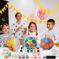 Kit de peinture DIY pour enfants, ballon de football à peindre soi-même, 6 pièces par ensemble, matériau PU avec pompe, emballé dans une boîte colorée, pour activité DIY des enfants