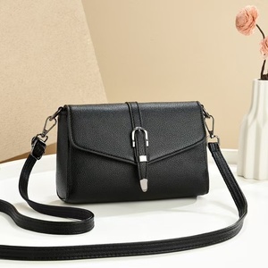 Casual <b>Small</b> Square PU <b>Handbag</b> Exquisite Solid Color Compact All-Match Single-Shoulder Commuting Travel Crossbody Winter Metal - Product Image 6