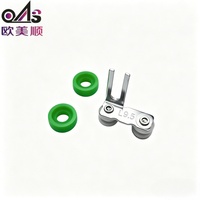 Roulettes de porte coulissante en nylon vert zingué, roulettes supérieures en nylon, décalage à droite 9,5 mm, roulettes de placard