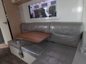 Caravane <span class=keywords><strong>de</strong></span> camping version ultime à double essieu pour famille, camping-car <span class=keywords><strong>de</strong></span> luxe, caravane électrique mobile avec cuisine et salle <span class=keywords><strong>de</strong></span> bain - Product Image 6