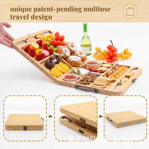 Plateau à fromage pliable en bambou avec poignée, plateau à apéritifs pour servir lors de fêtes - Product Image 2