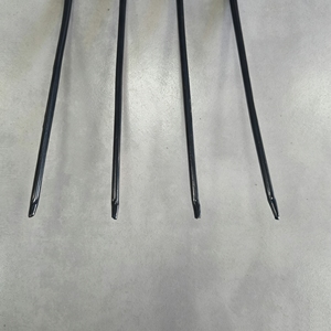 Fourche <span class=keywords><strong>à</strong></span> <span class=keywords><strong>4</strong></span> <span class=keywords><strong>Dents</strong></span> de Haute Qualité et Durable, Couleur Noire, pour Utilisation Agricole et Équine - Product Image 5