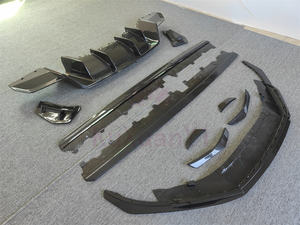 Accessoires automobiles en fibre de carbone de haute qualité pare-chocs avant lèvre arrière diffuseur arrière pour kit carrosserie <span class=keywords><strong>Audi</strong></span> <span class=keywords><strong>R8</strong></span> - Product Image 4