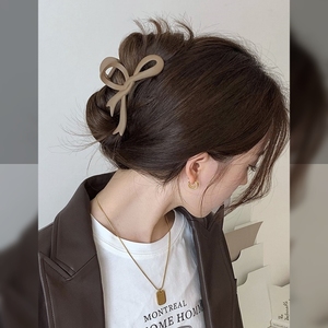 ที่หนีบผมทรงผีเสื้อสำหรับผู้หญิงกิ๊บหนีบผมแบบ I-0766สีสเปรย์ด้านขนาดใหญ่สไตล์ใหม่ล่าสุดสำหรับผมทรงผีเสื้อ - Product Image 3